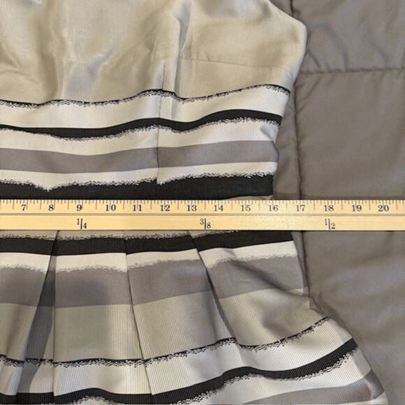 Boss Hugo Boss Diljana Dress Silver Gray Textured Sleeveless Cocktail Size 8 - Picture 14 of 16